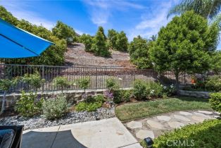 Single Family Residence, 9121 Wooded Hill dr, Corona, CA 92883 - 34