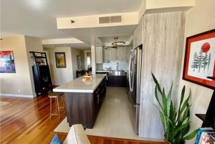 Condominium, 525 Seaside way, Long Beach, CA 90802 - 4