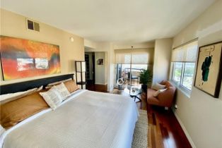 Condominium, 525 Seaside way, Long Beach, CA 90802 - 5