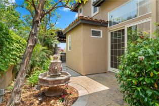 Single Family Residence, 18912 Rockinghorse ln, Huntington Beach, CA 92648 - 33