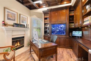 Single Family Residence, 18912 Rockinghorse ln, Huntington Beach, CA 92648 - 5