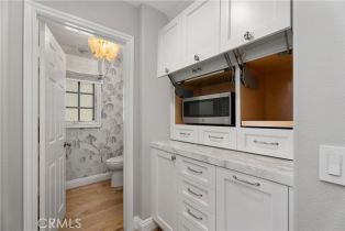 Condominium, 2582 Bungalow pl, Corona Del Mar, CA 92625 - 14