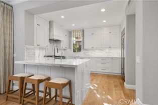 Condominium, 2582 Bungalow pl, Corona Del Mar, CA 92625 - 9