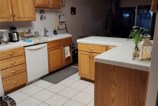 Condominium, 10121 Larwin ave, Chatsworth, CA 91311 - 8