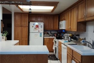 Condominium, 10121 Larwin ave, Chatsworth, CA 91311 - 9