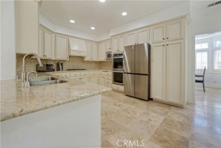 Single Family Residence, 25792 Maple View dr, Laguna Hills, CA 92653 - 12