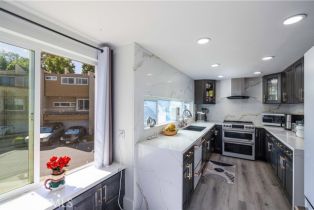Condominium, 18706 Racquet ln, Huntington Beach, CA 92648 - 13
