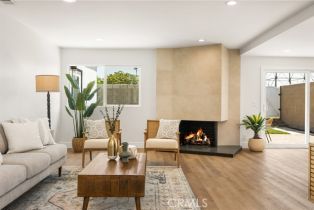 Single Family Residence, 9802 Effingham drive, Huntington Beach, CA 92646 - 10