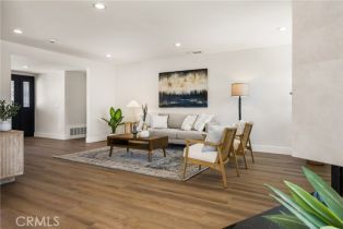 Single Family Residence, 9802 Effingham drive, Huntington Beach, CA 92646 - 14