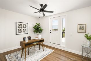 Single Family Residence, 9802 Effingham drive, Huntington Beach, CA 92646 - 30