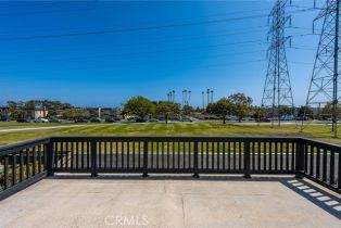 Single Family Residence, 9802 Effingham drive, Huntington Beach, CA 92646 - 38