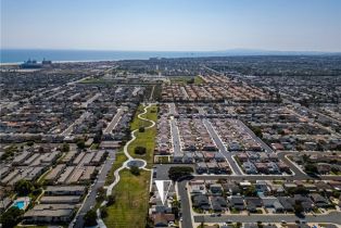 Single Family Residence, 9802 Effingham drive, Huntington Beach, CA 92646 - 53