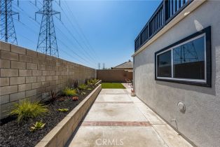 Single Family Residence, 9802 Effingham drive, Huntington Beach, CA 92646 - 57