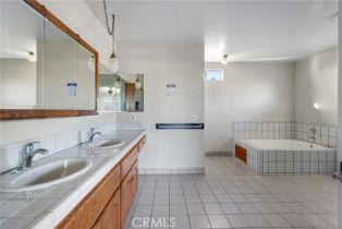 Single Family Residence, 19660 Arcadia st, Corona, CA 92881 - 17