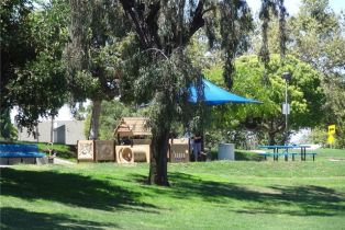 Single Family Residence, 25361 Costeau st, Laguna Hills, CA 92653 - 25