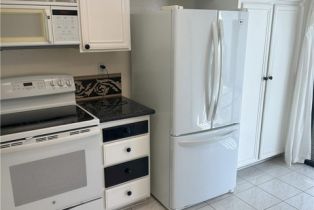 Single Family Residence, 19892 Maritime ln, Huntington Beach, CA 92648 - 10