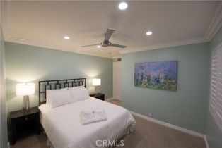 , 5404 Seashore drive, Newport Beach, CA 92663 - 7