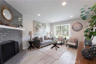 Single Family Residence, 19847 Coventry ln, Huntington Beach, CA 92646 - 12