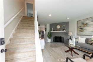 Single Family Residence, 19847 Coventry ln, Huntington Beach, CA 92646 - 9