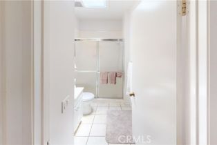 Condominium, 8866 Tulare dr, Huntington Beach, CA 92646 - 9