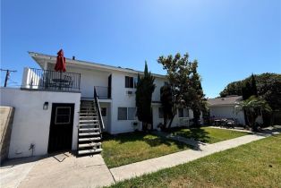 Residential Income, 17082 Emerald ln, Huntington Beach, CA 92647 - 2