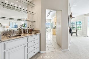 Condominium, 200 Paris lane, Newport Beach, CA 92663 - 10
