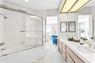 Condominium, 200 Paris lane, Newport Beach, CA 92663 - 17