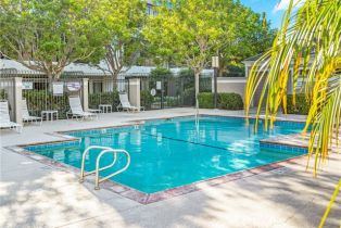 Condominium, 200 Paris lane, Newport Beach, CA 92663 - 18