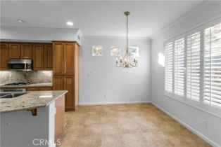 Condominium, 23795 Los Pinos ct, Corona, CA 92883 - 12