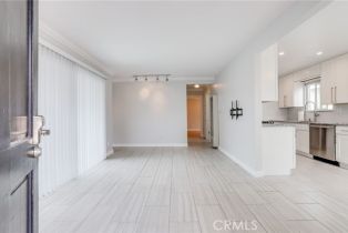 , 205 13th st, Huntington Beach, CA 92648 - 3