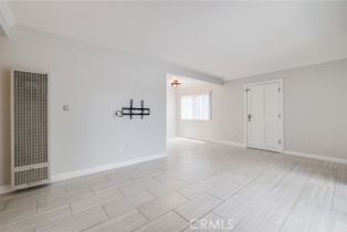 , 205 13th st, Huntington Beach, CA 92648 - 5