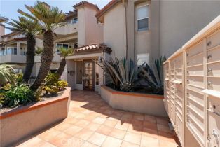 Condominium, 1400 Pacific Coast, Huntington Beach, CA 92648 - 44