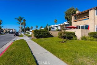 Condominium, 16927 Bluewater ln, Huntington Beach, CA 92649 - 35