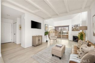 Condominium, 16927 Bluewater ln, Huntington Beach, CA 92649 - 7