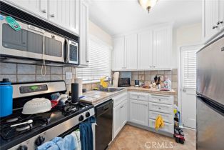 Residential Income, 1532 Miramar drive, Newport Beach, CA 92661 - 9