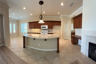 Single Family Residence, 24212 Nobe st, Corona, CA 92883 - 2