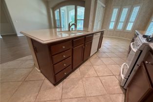 Single Family Residence, 24212 Nobe st, Corona, CA 92883 - 3