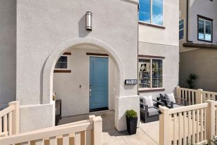 Condominium, 2549 Sprout ln, Corona, CA 92883 - 5