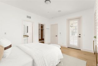 Single Family Residence, 3 Seabluff, Newport Beach, CA 92660 - 61