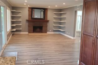 Single Family Residence, 17942 Hallcroft ln, Huntington Beach, CA 92647 - 5