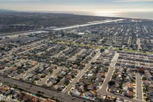 Single Family Residence, 21041 Strathmoor ln, Huntington Beach, CA 92646 - 20