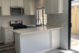 Townhouse, 10 Latitude ct, Newport Beach, CA 92663 - 2