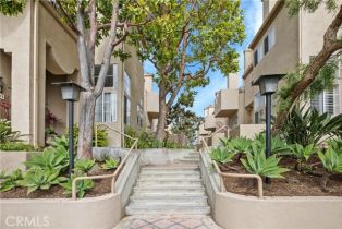 Condominium, 8308 Atlanta ave, Huntington Beach, CA 92646 - 3