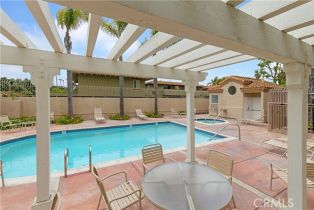 Condominium, 8308 Atlanta ave, Huntington Beach, CA 92646 - 38