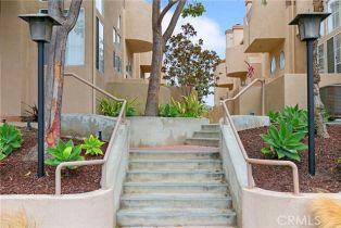 Condominium, 8308 Atlanta ave, Huntington Beach, CA 92646 - 4
