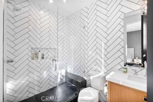 Single Family Residence, 15042 Hartsook st, Sherman Oaks, CA 91403 - 13