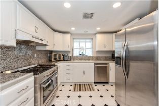 Single Family Residence, 6020 Ocean blvd, Long Beach, CA 90803 - 14