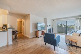 Condominium, 8163 Redlands st, Playa Del Rey , CA 90293 - 8