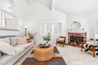 Condominium, 18051 Wakefield ln, Huntington Beach, CA 92648 - 8