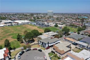 Residential Income, 17372 Dairyview cir, Huntington Beach, CA 92647 - 3